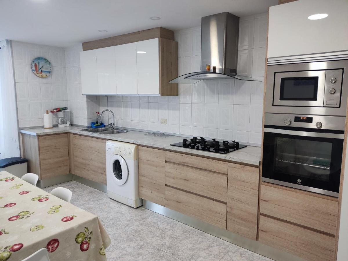 De Apartamentos Pampin Ponte Do Porto Ла-Корунья Экстерьер фото